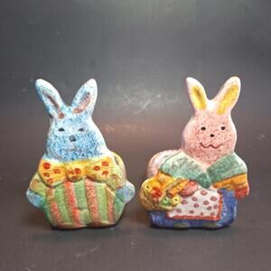 Pier 1 Handpainted Easter Mr/Mrs. Bunny Tea light candle holder Made in Italy 4"